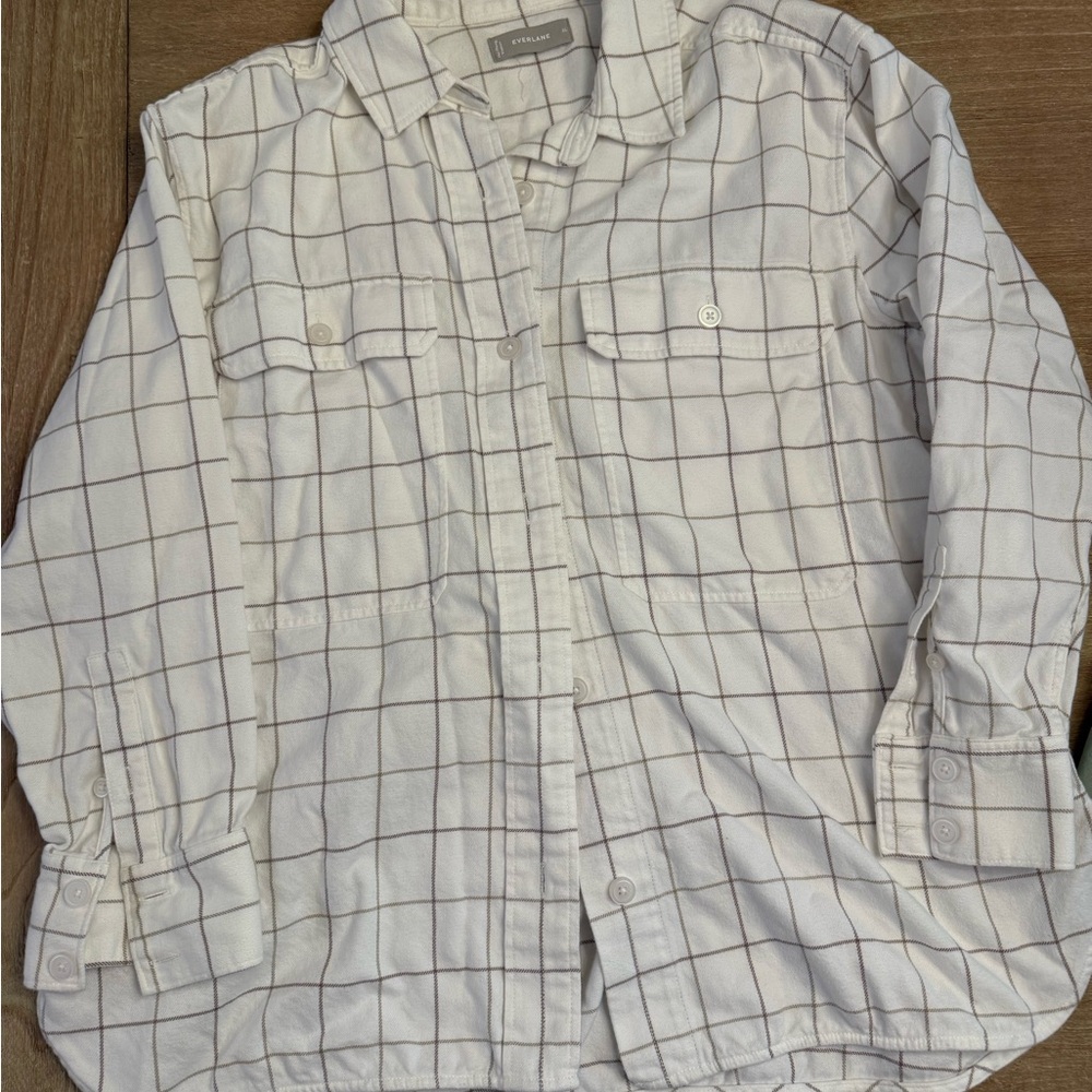 Flannel White and Tan Checkered Button-Up Shirt
